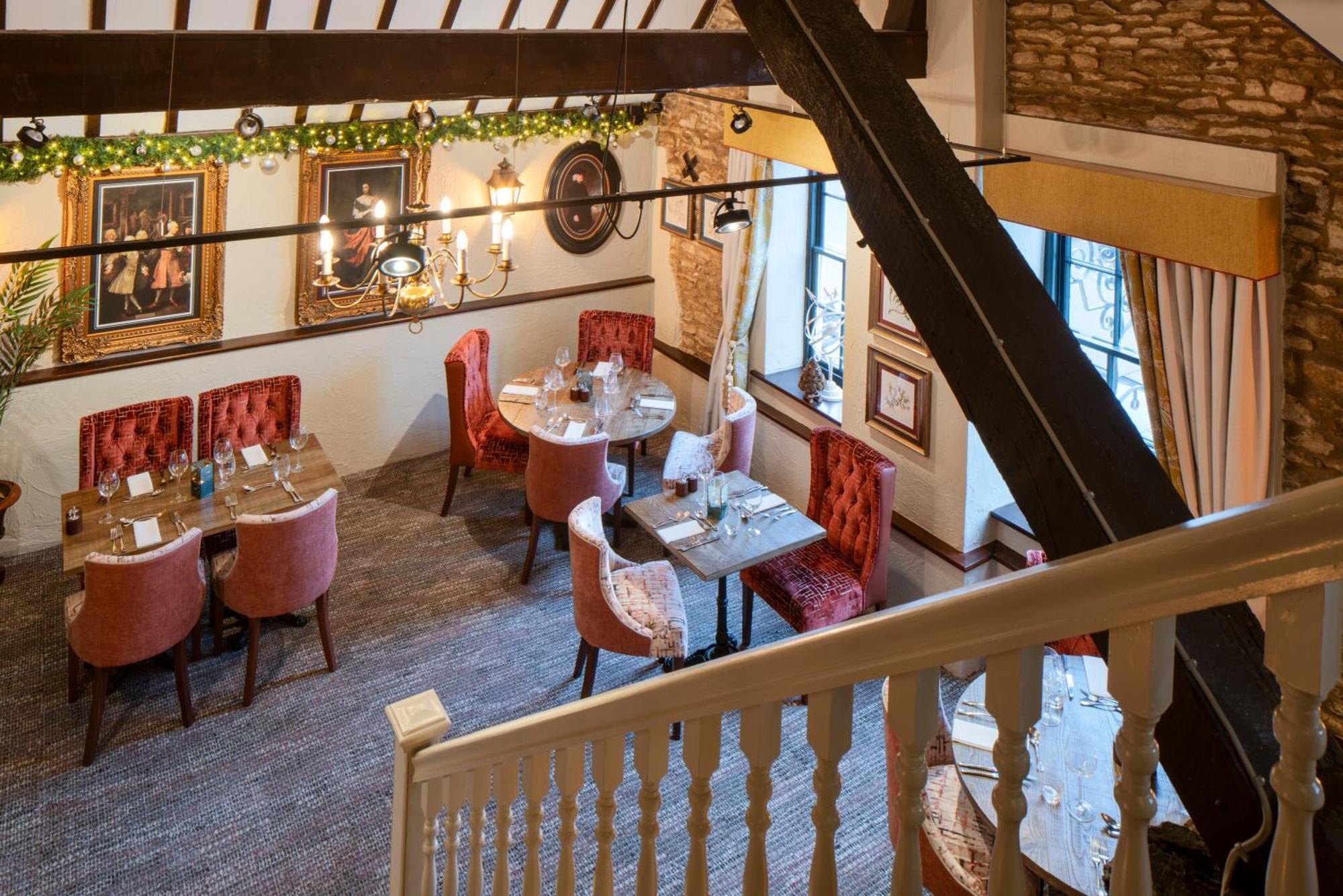 The Bell Inn, Stilton, Cambridgeshire Петербург Экстерьер фото